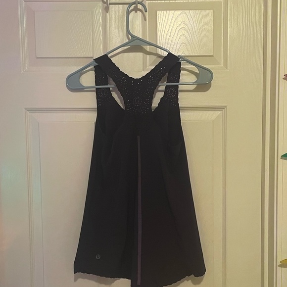 Lulu lemon tank - Picture 3 of 3